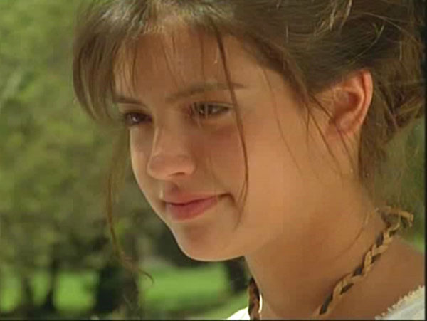 Phoebe Cates.jpg